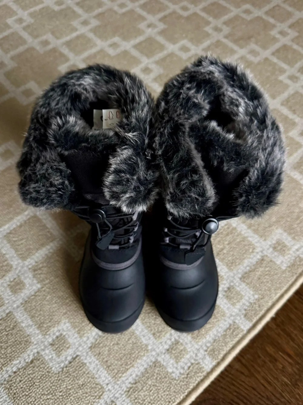 Kamik Kids Black Waterproof Faux Fur Insulated Winter Snow Boots Girls 3